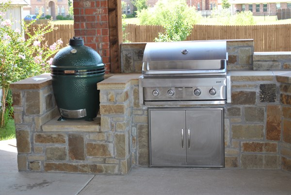 Outdoor Kitchens, Grills & more by Impact Landscapes LLC